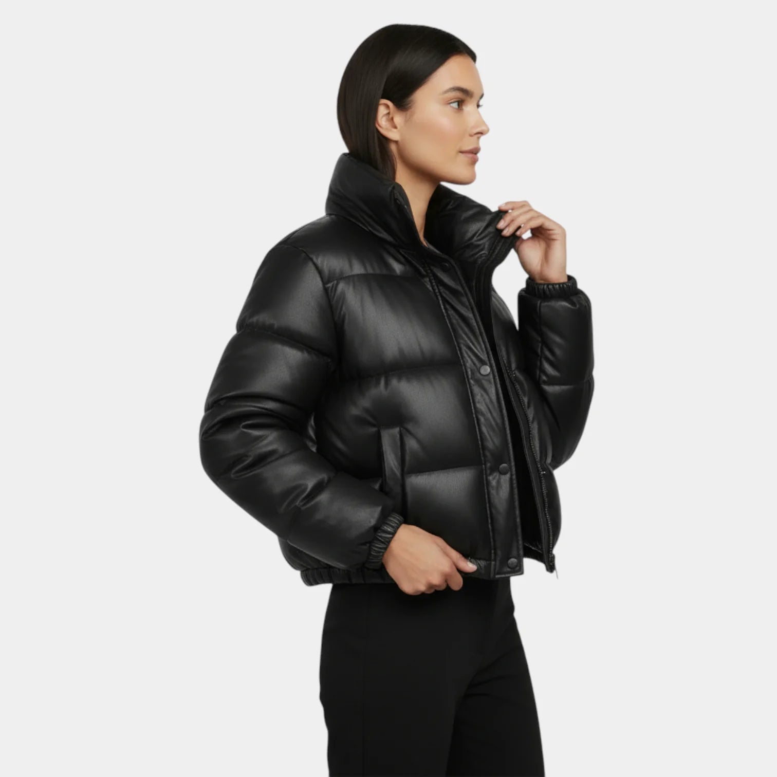 Doudoune courte pour femmes – matelassée minimaliste