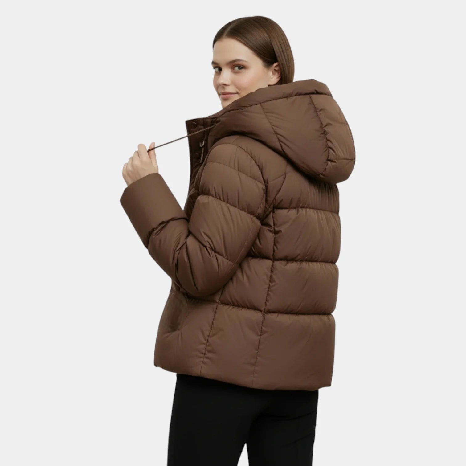 Veste matelassée à capuche pour femme – coupe courte