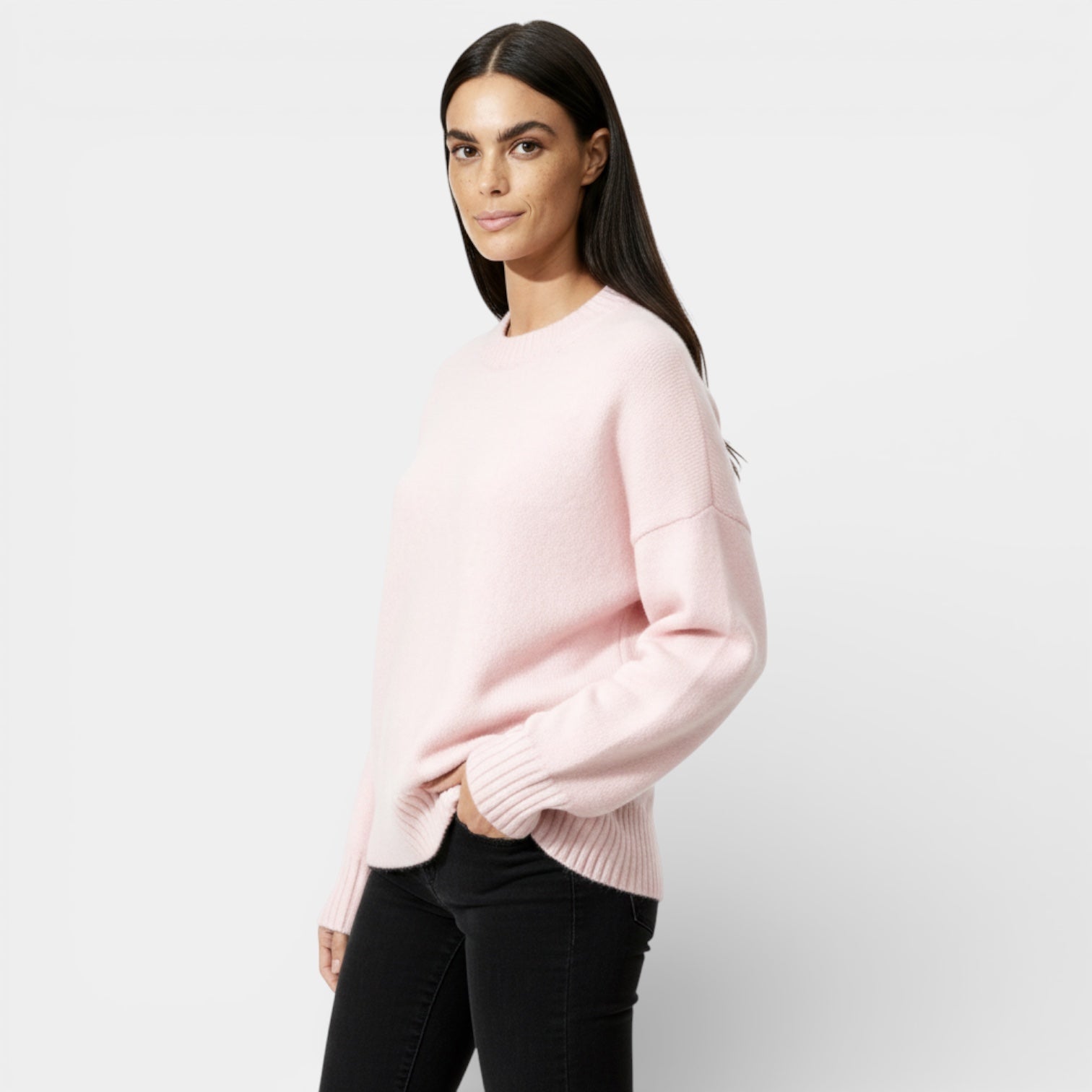 Pull femme en mélange de laine, col rond, coupe décontractée