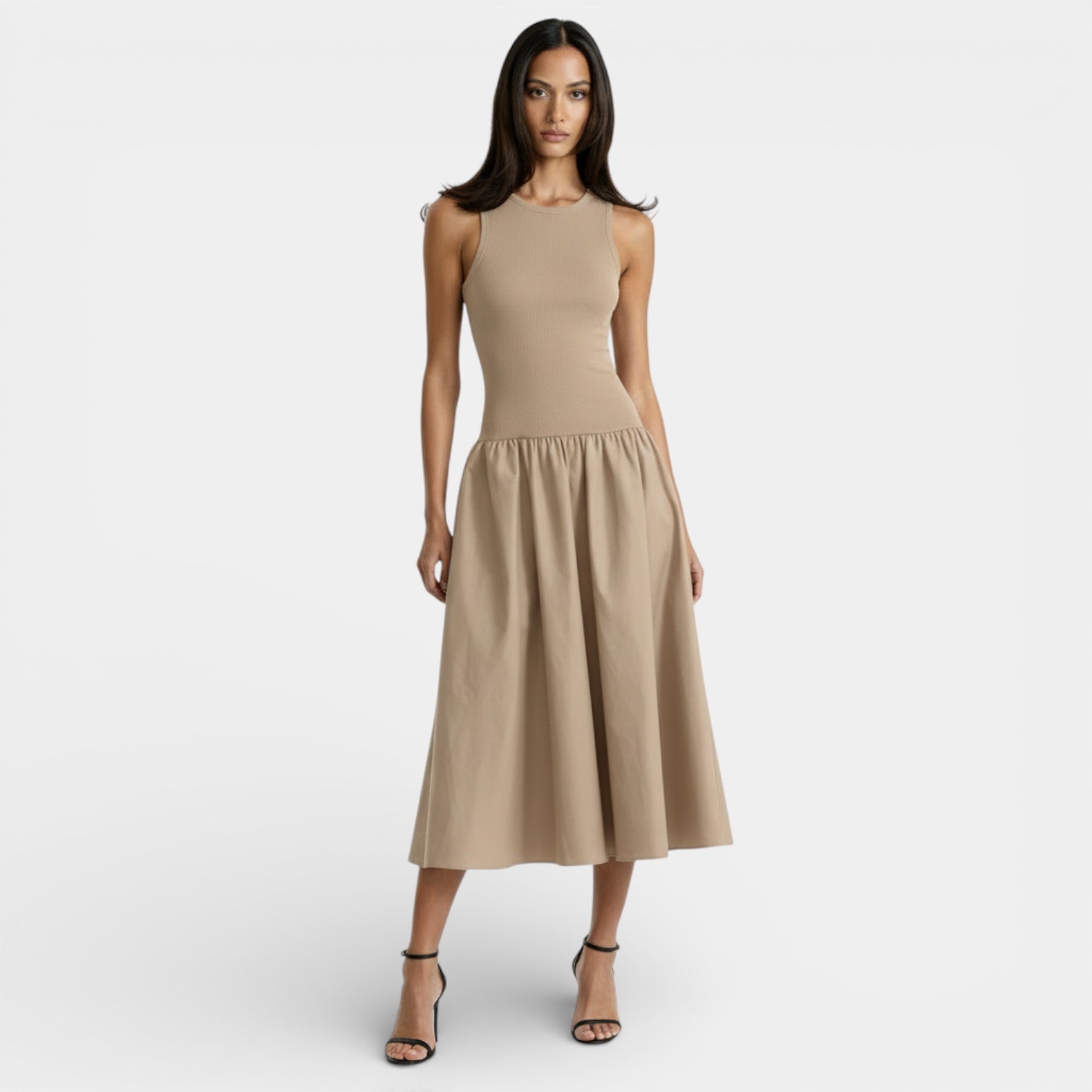 Robe midi évasée sans manches à corsage côtelé