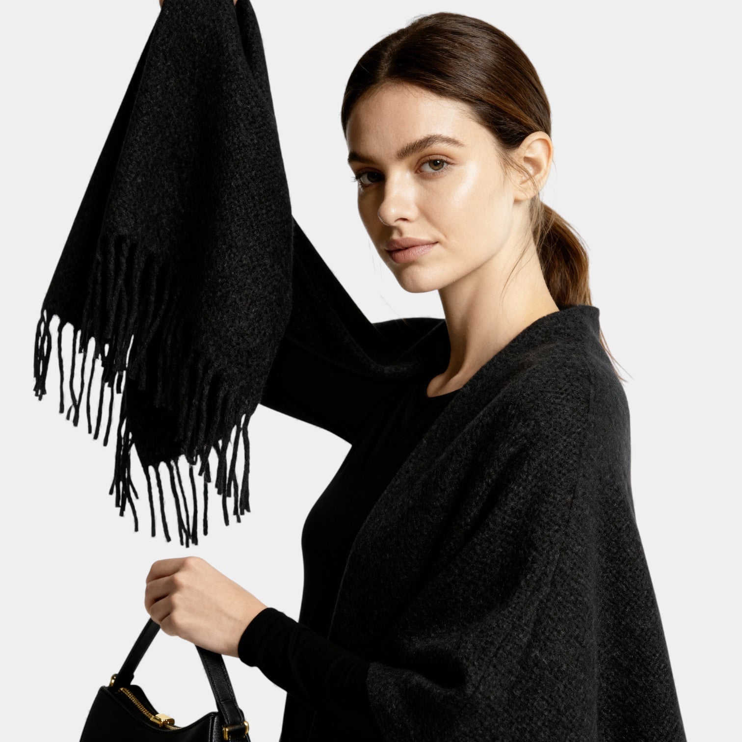 Écharpe-poncho à franges pour femmes