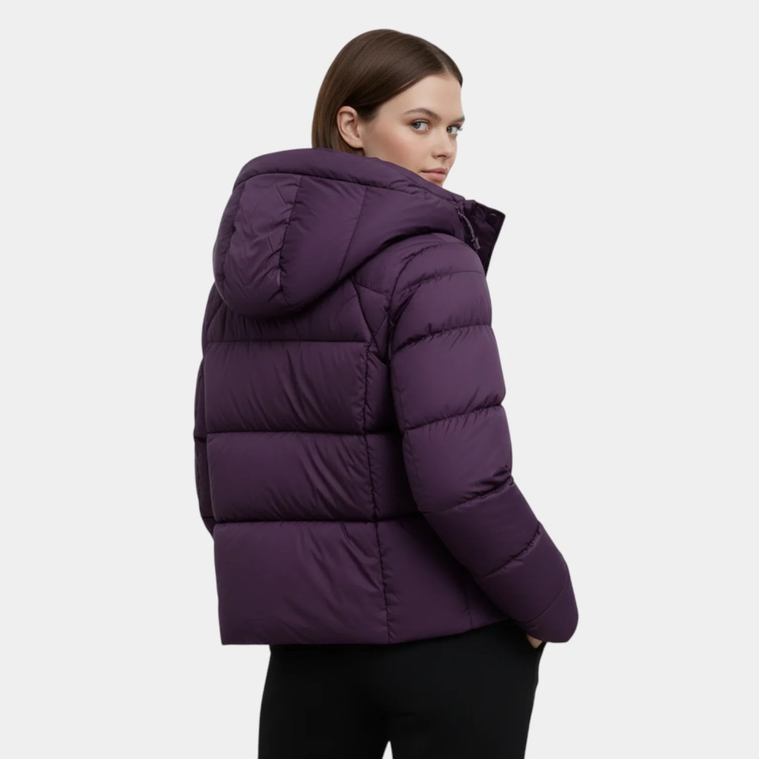 Veste matelassée à capuche pour femme – coupe courte