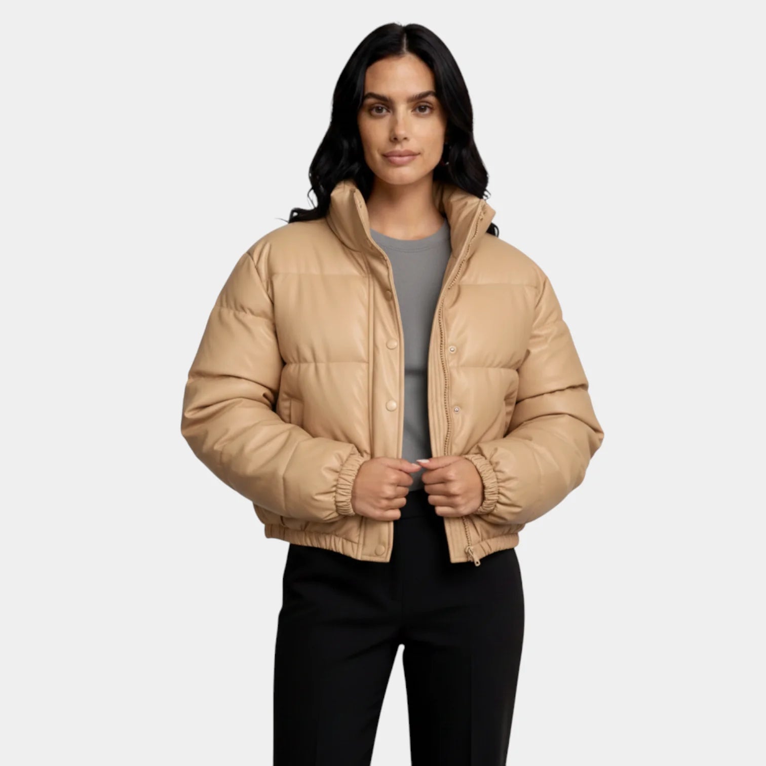 Doudoune courte pour femmes – matelassée minimaliste