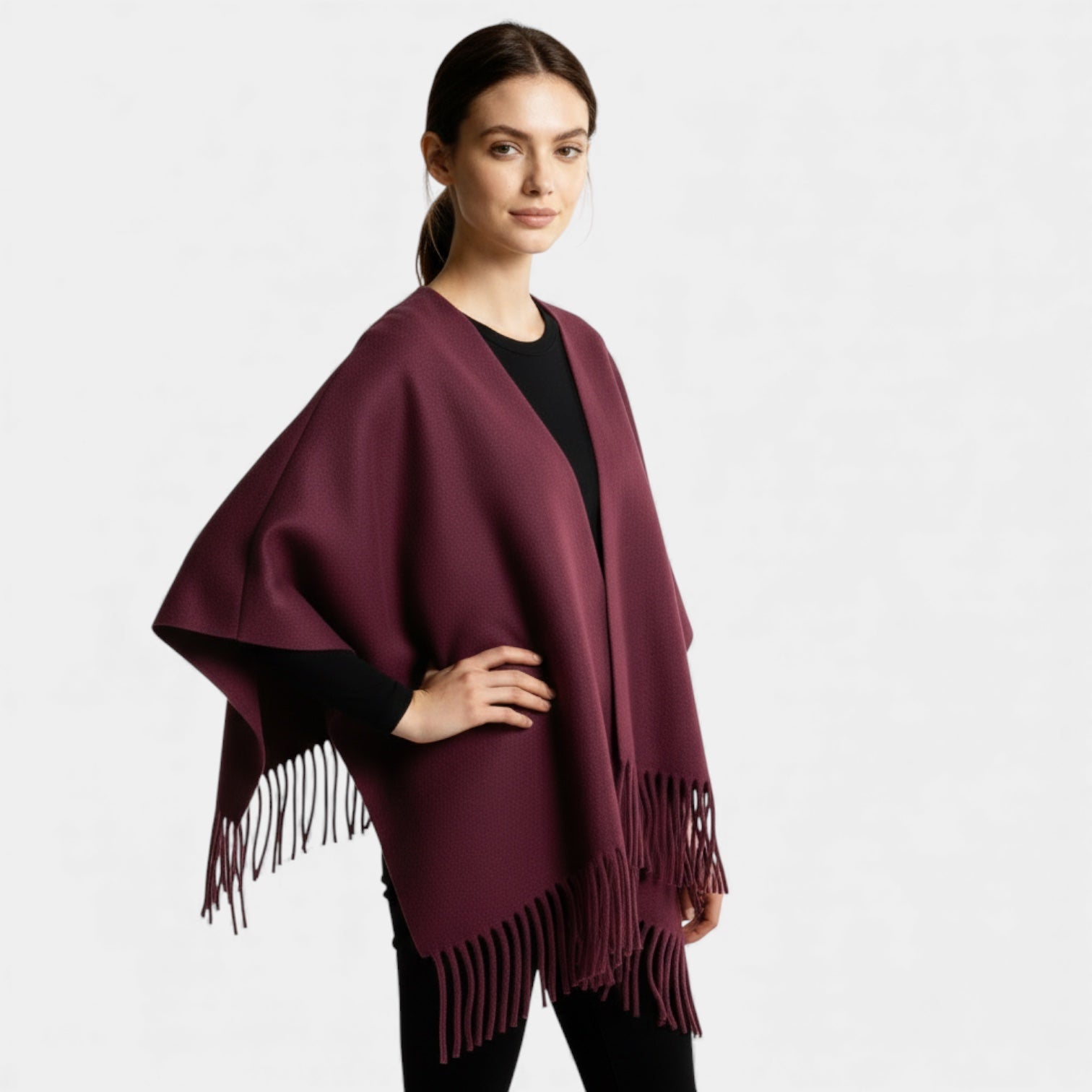 Écharpe-poncho à franges pour femmes