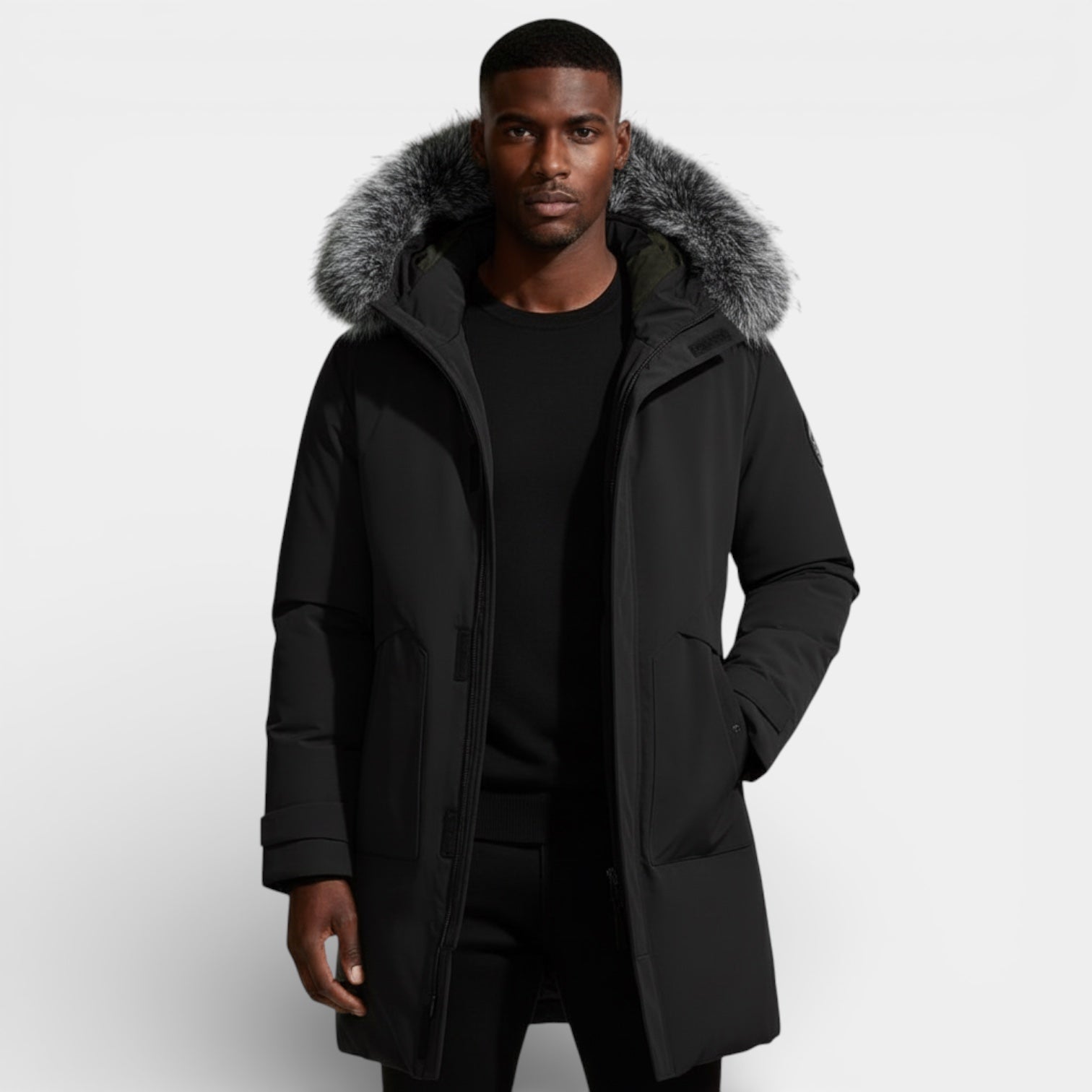 Parka long isolé pour homme avec capuche en fausse fourrure